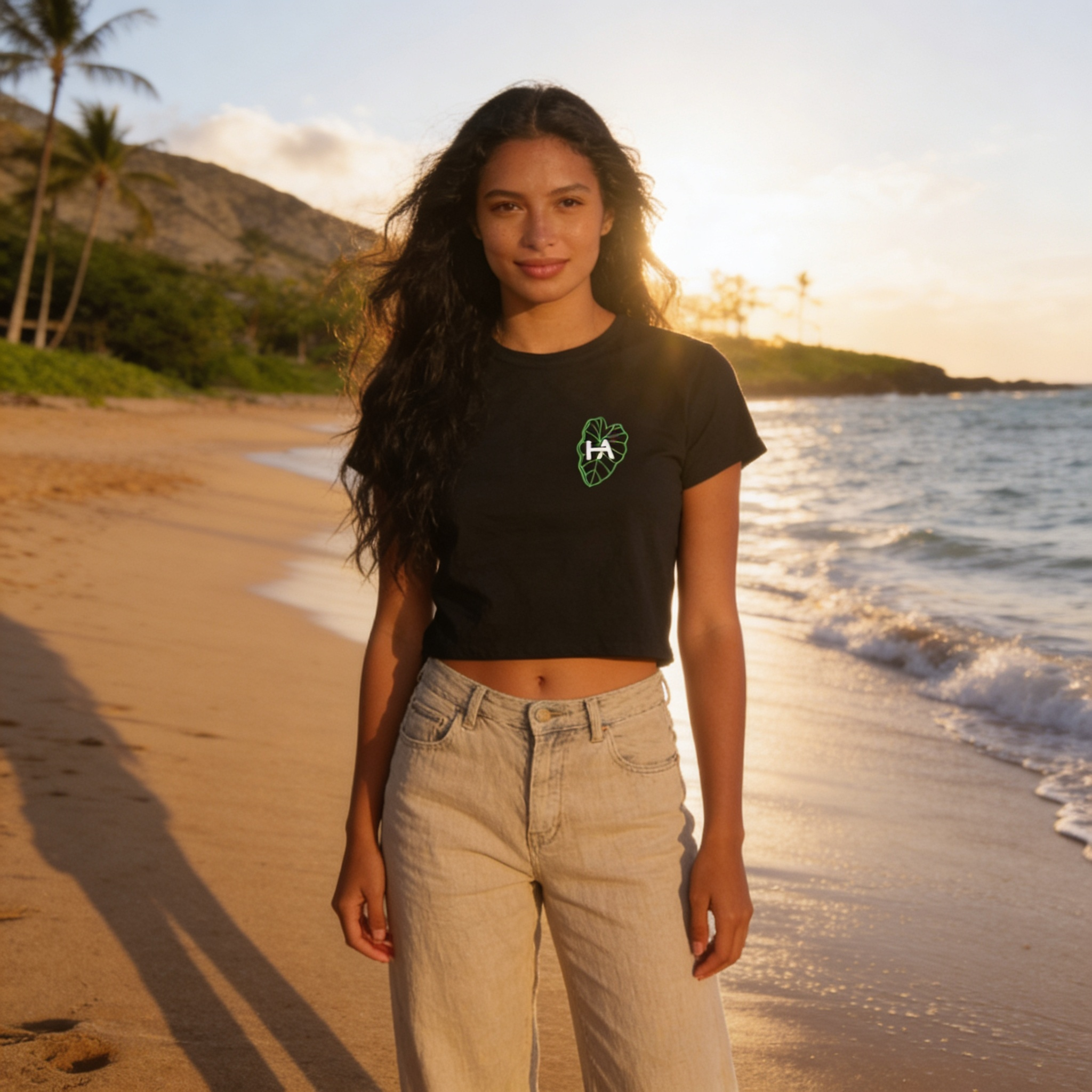 Kalo Crop Top // Black